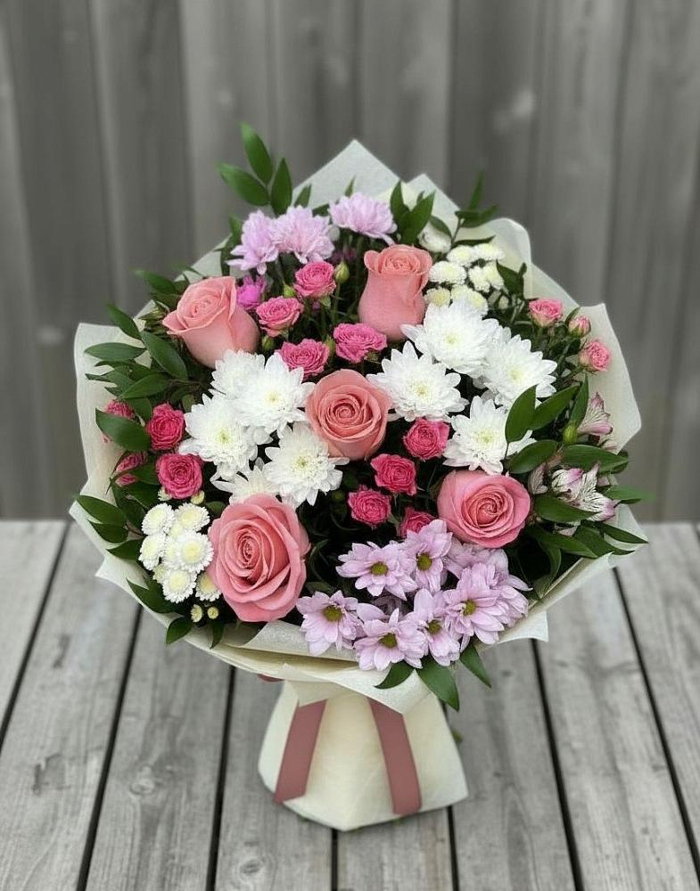 Букет цветов из: Альстромерии, Гвоздики, Розы и Хризантемы в Коноше