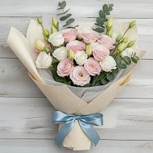 Букет цветов из:  Лизиантусы в Коноше