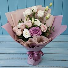 Букет цветов из:  Розы и Лизиантусы #REPLACE_PRED# Коноше