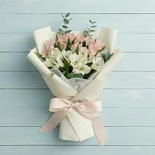 Букет цветов из:  Альстромерии #REPLACE_PRED# Коноше