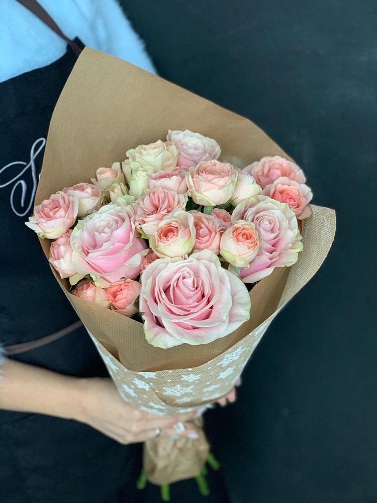 Букет цветов из: Хризантемы и Розы в Коноше