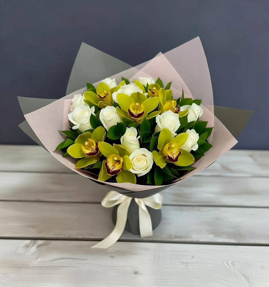 Букет цветов из: Орхидеи и Розы в Коноше