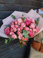 Букет розы в пальмах в Коноше Букет цветов из: Розы в Коноше