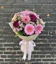 Букет цветов из:  Герберы и Хризантемы в Коноше